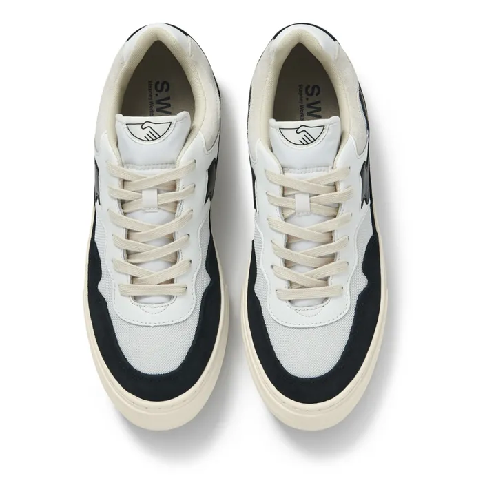 Stepney Workers Club Baskets Pearl S-Strike | Blanc