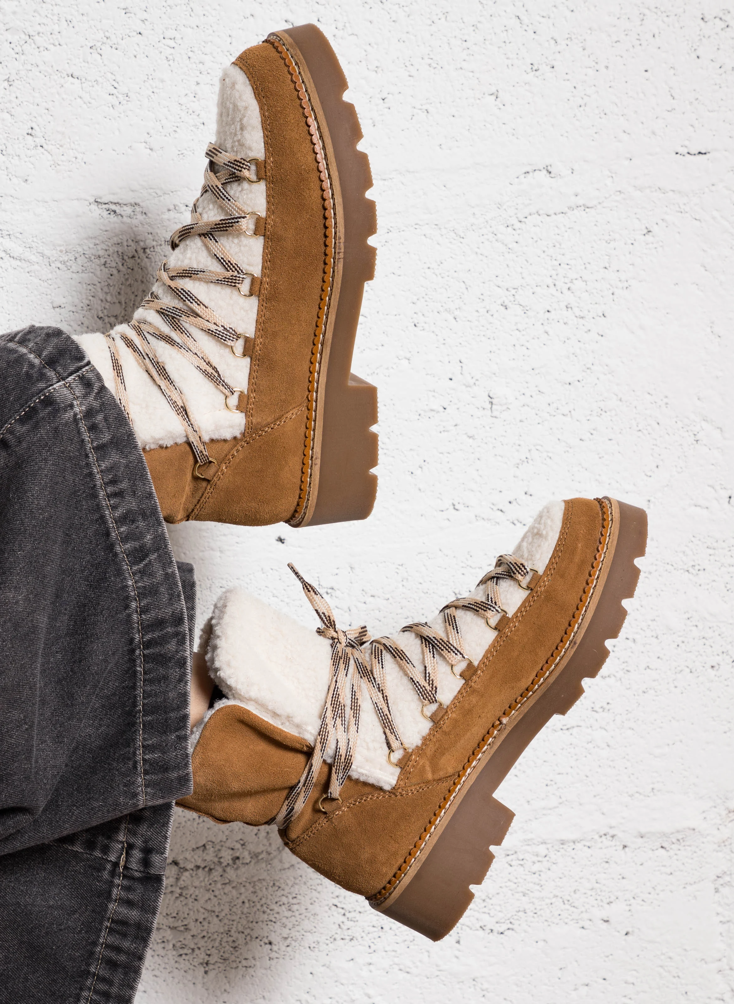 HILDA - Boots fourrés en cuir| Beige