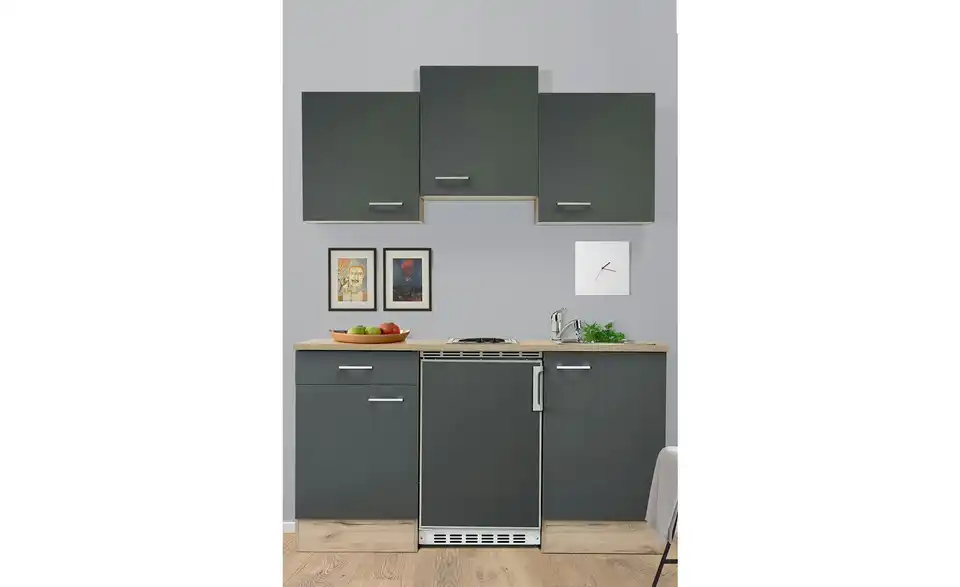 Singleblock mit Elektrogeräten Spa