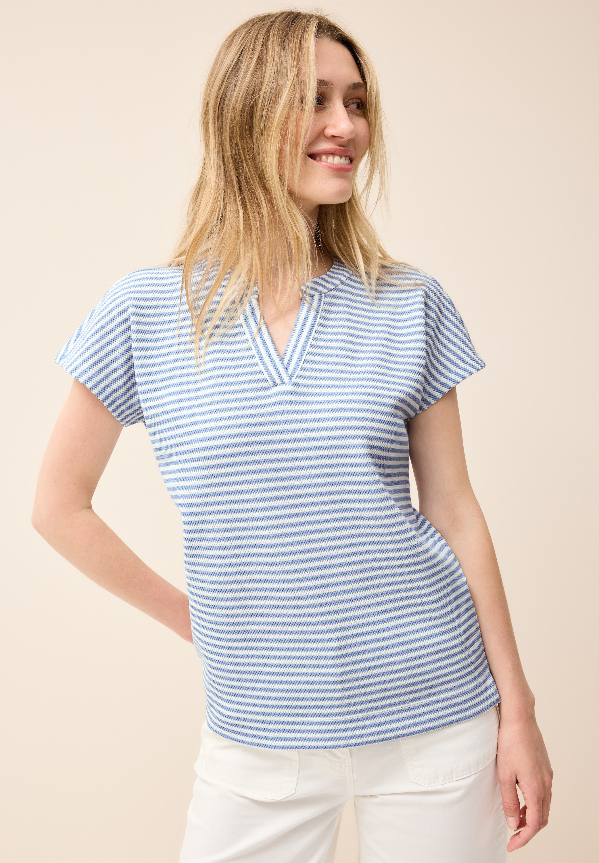 Cecil V-Shirt