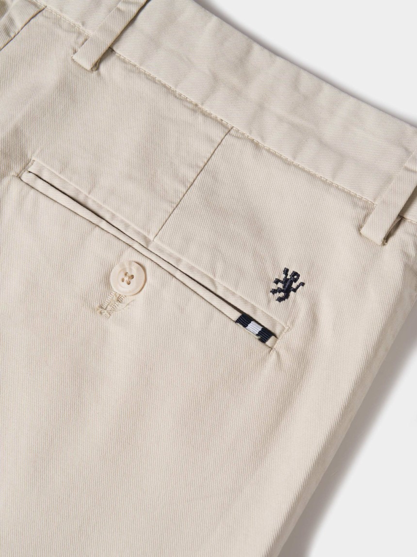 Calças chino regular fit