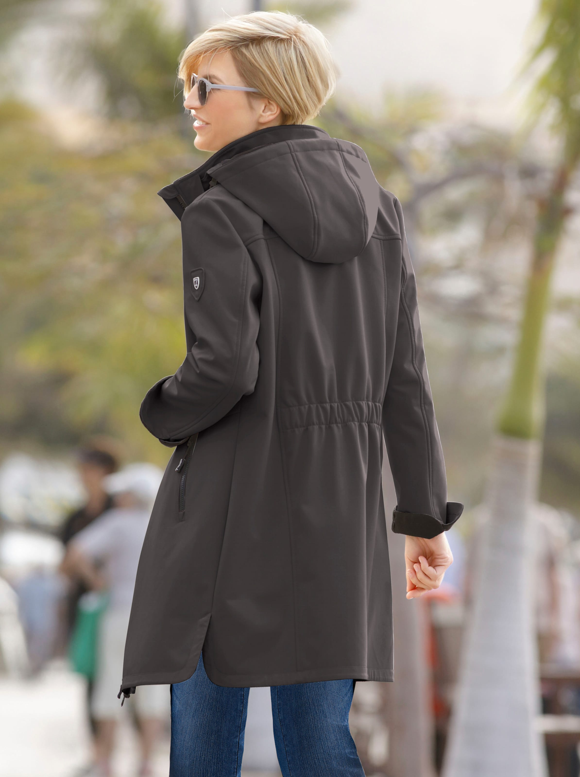 Softshelljacke in anthrazit