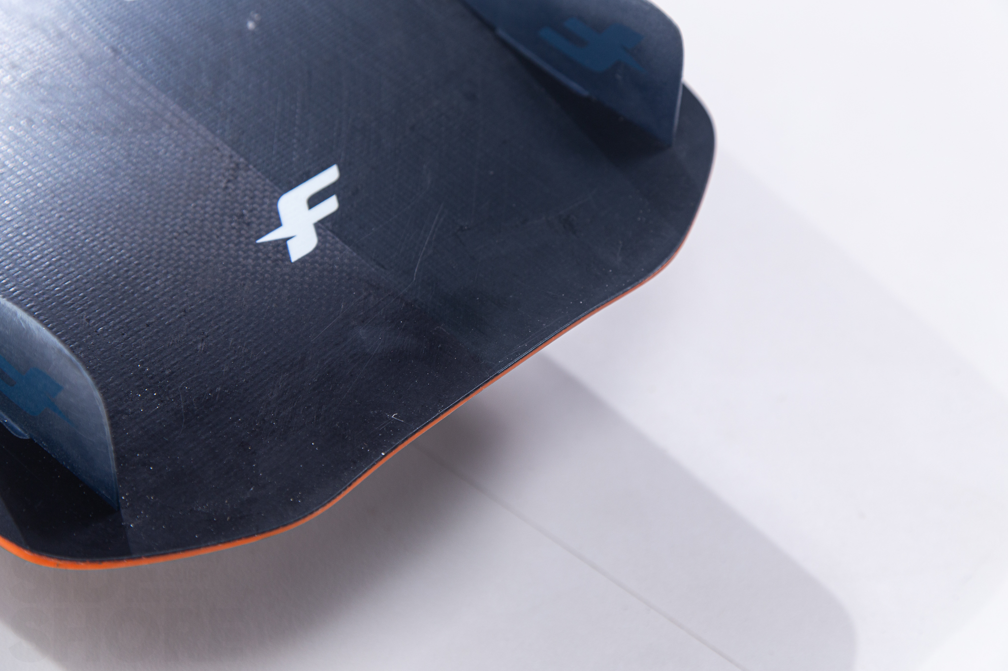 F.one Trax carbon - complète - 135x39  #25