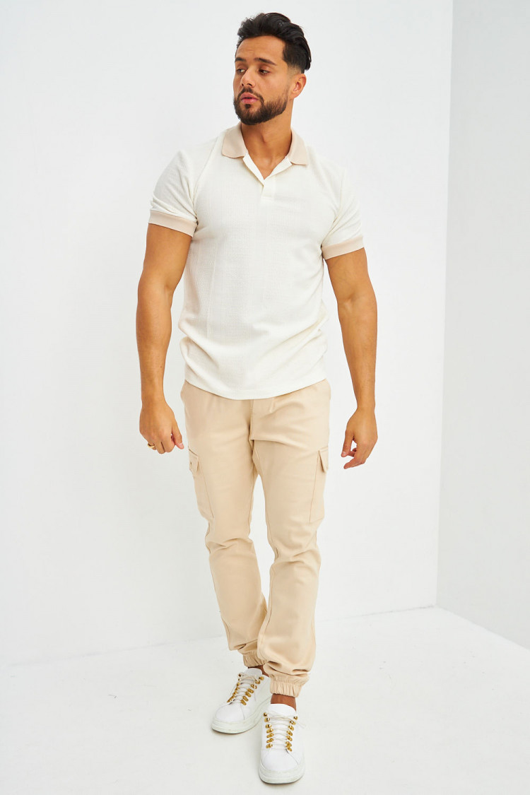 Polo blanc cassé à détails beige