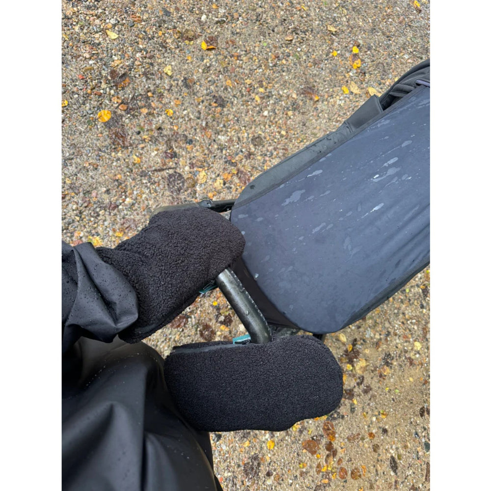 Køb KongWalther Black Teddy Østerbro Barnevognshandsker