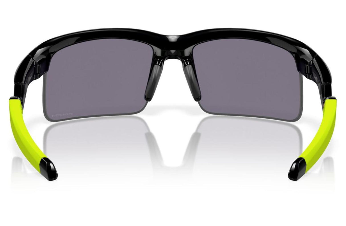 Oakley<br>Capacitor XS