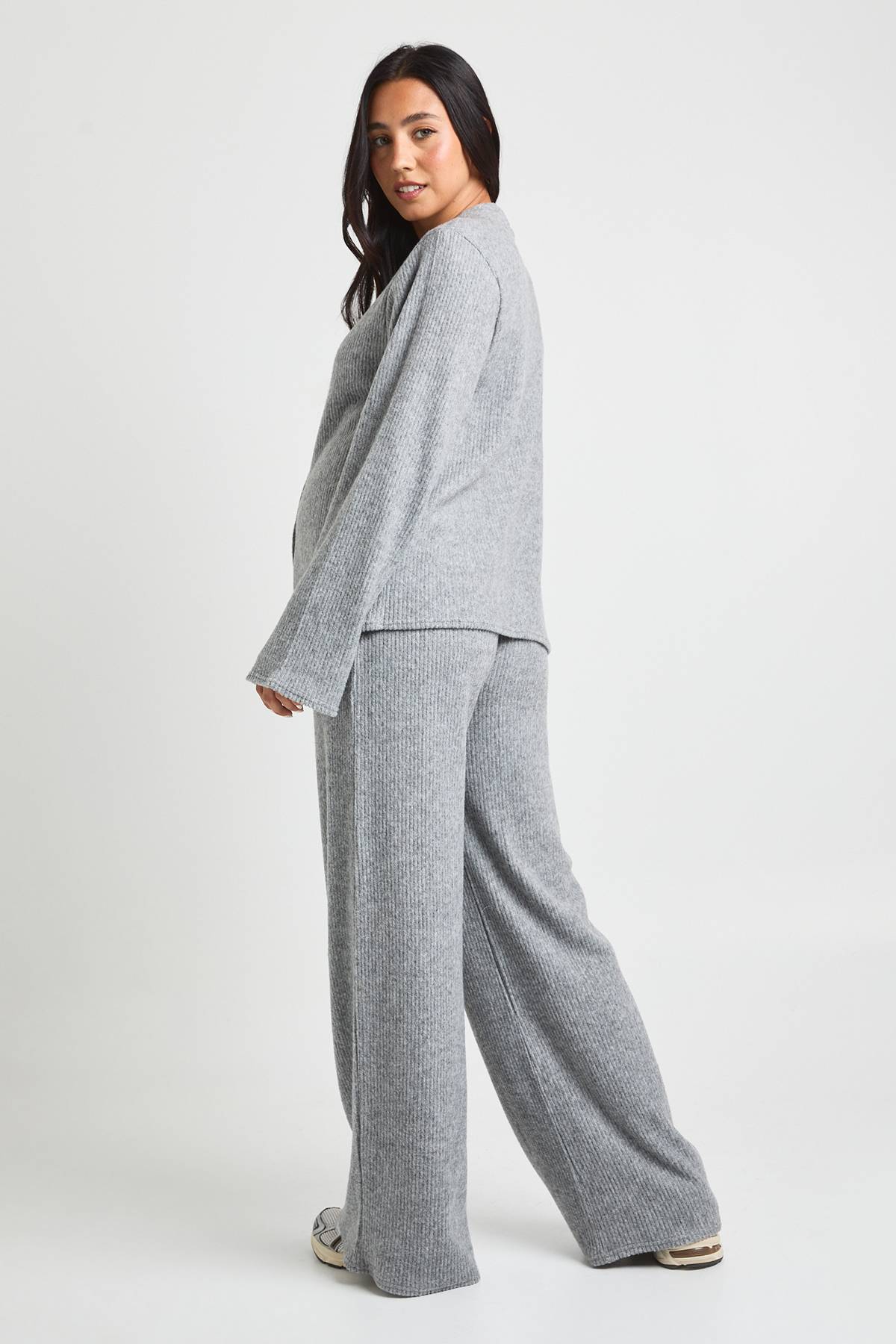 boohoo Cardigan ample à côtes douces pour maternité & Pantalon à jambes larges