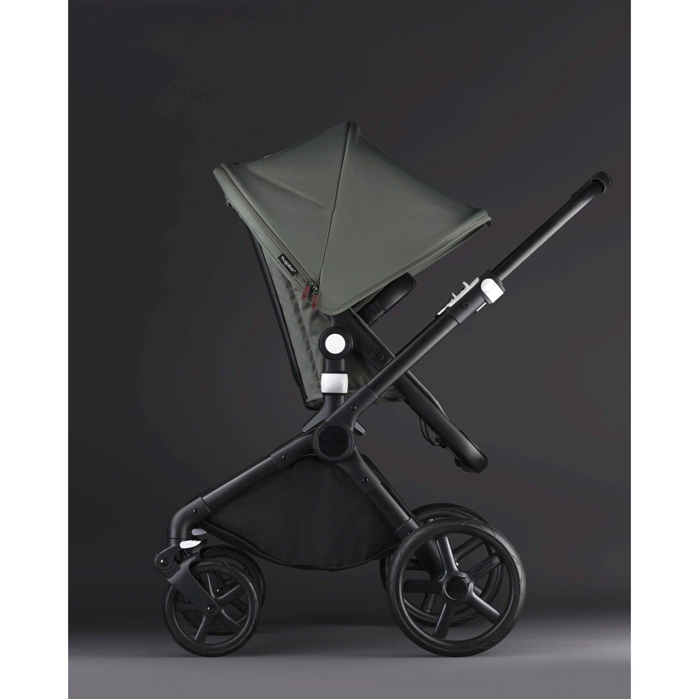 Bugaboo - Fox Cub Kombikinderwagen Trio-Set inkl. Fußsack und Getränkehalter black / forest green