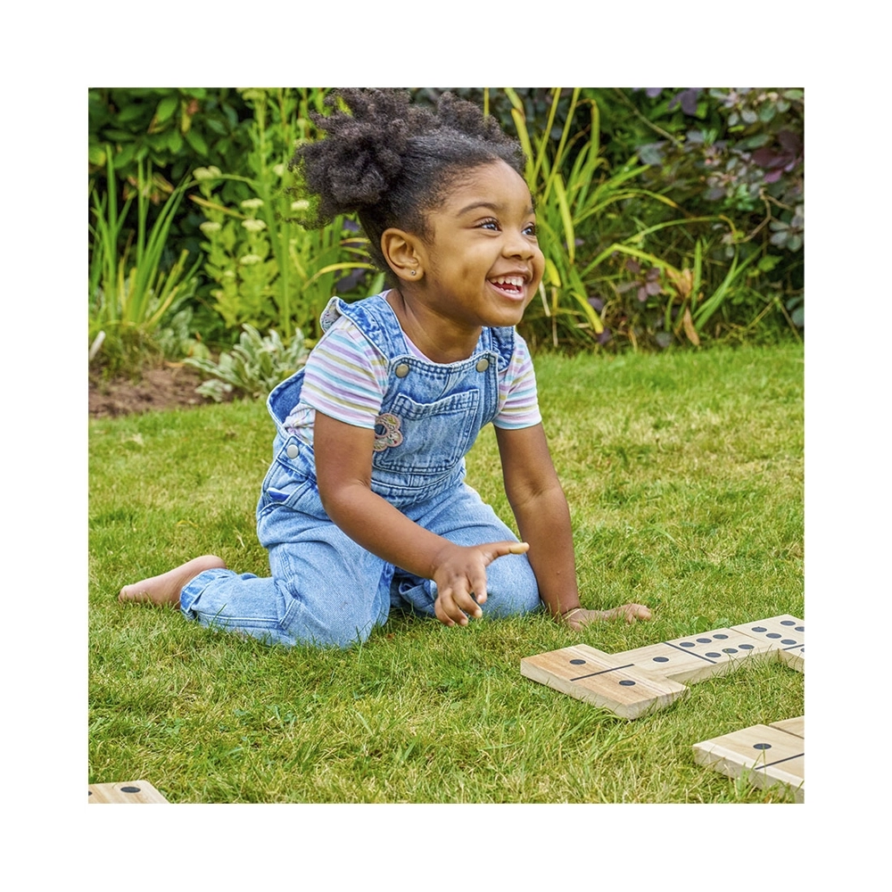 TP TOYS Holz grosses Dominospiel, bestehend aus 28 Steinen