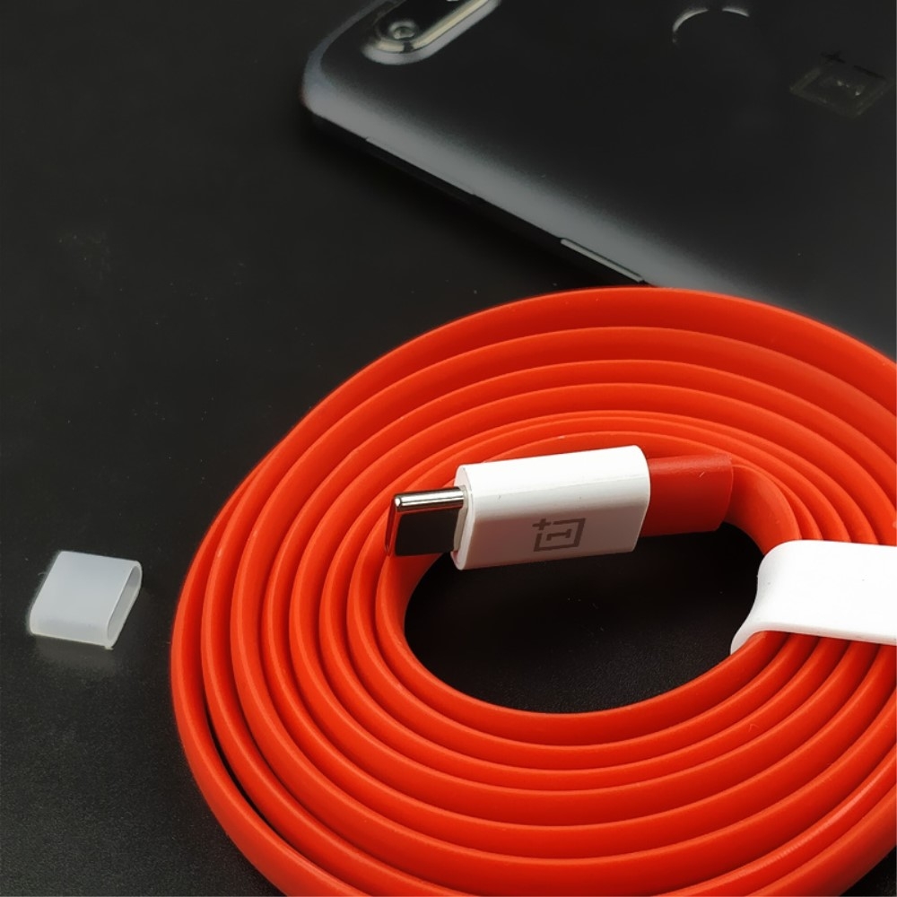 USB C auf USB 3.1 Flachband Ladekabel Datenkabel Dash Charge 4A (1.5m) - Rot
