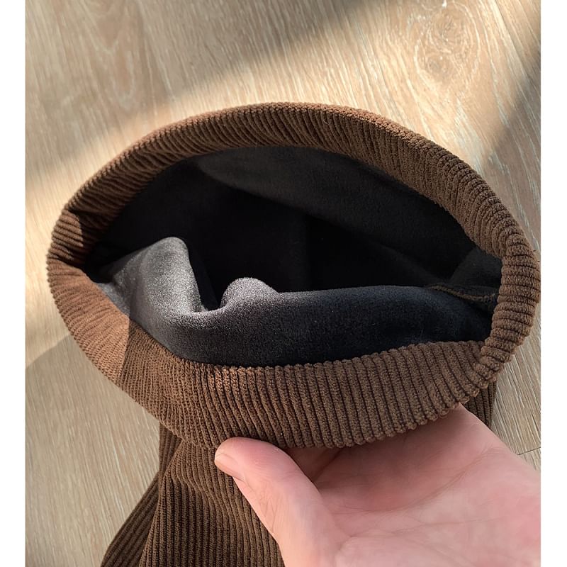 Freehop - Corduroy broek met hoge taille en wijde pijpen