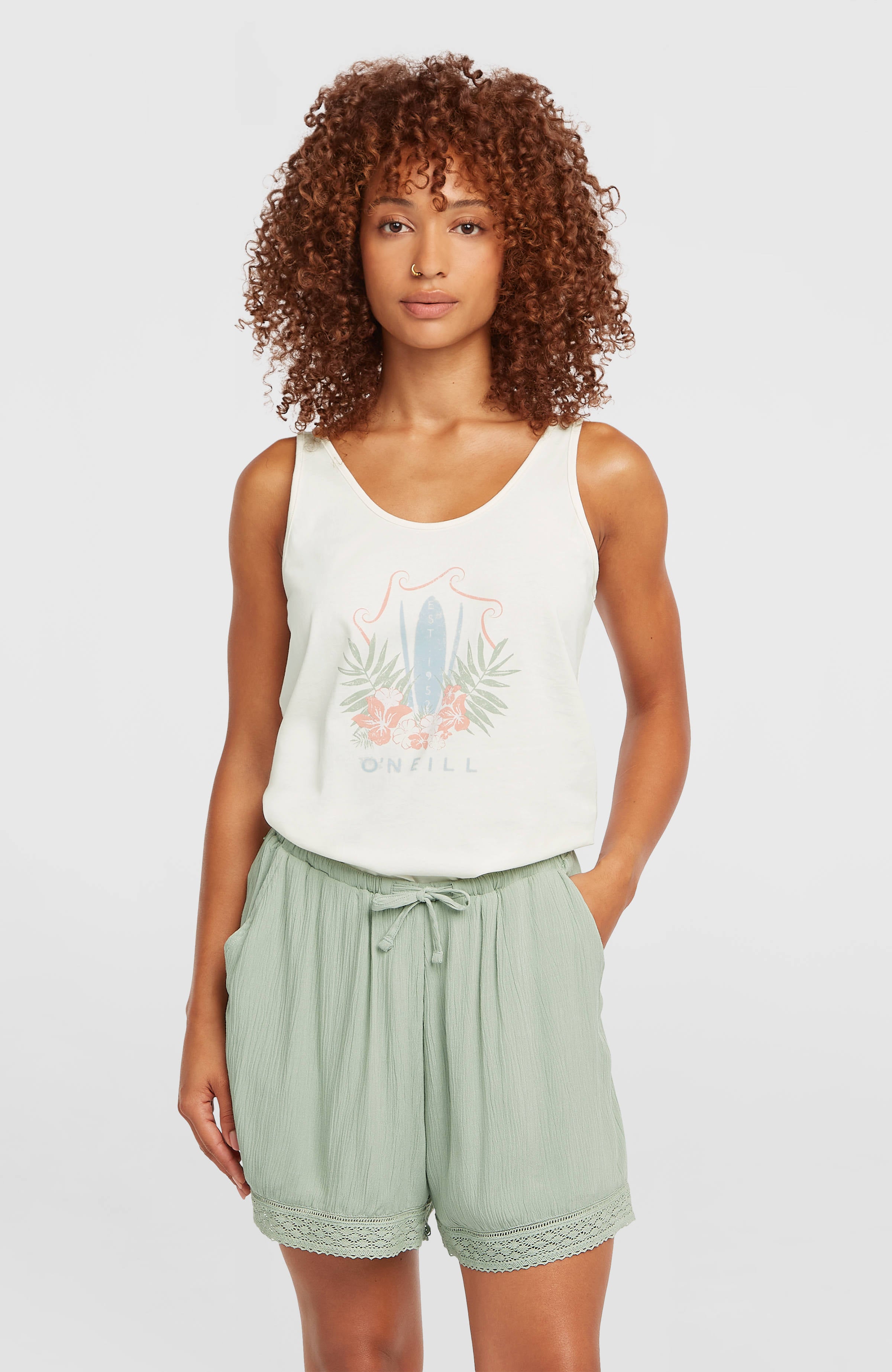 Essentials Tokeena short