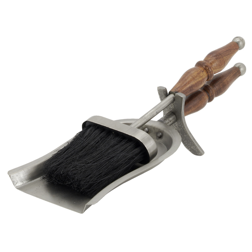 Pelle et balayette pour cheminée en étain et bois (lot de 2)