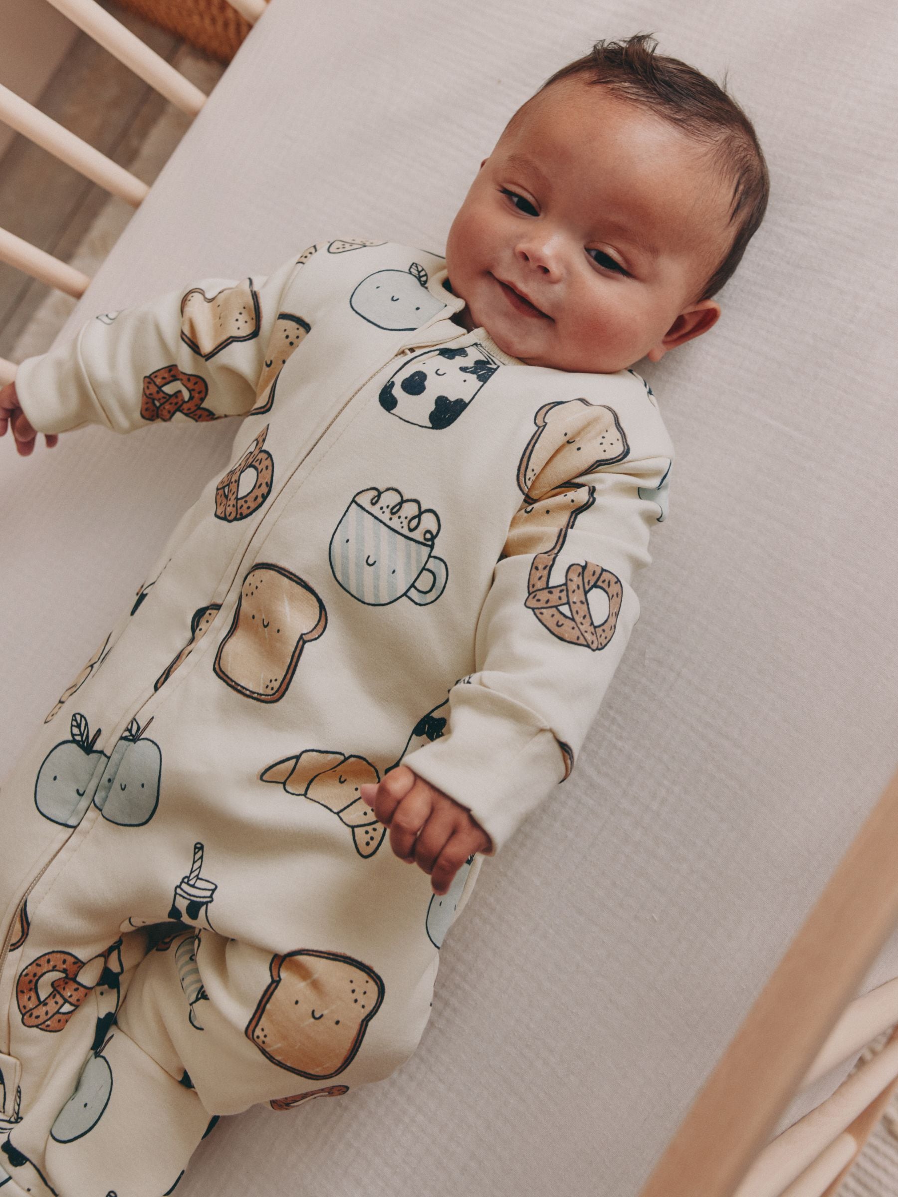 Ecru Ontbijtclub - 2.5 TOG gewatteerde babypyjama