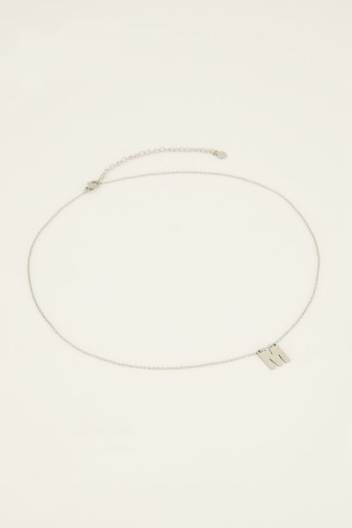 Ketting met initial