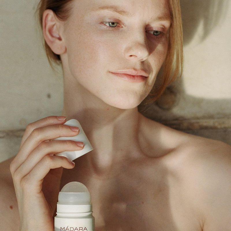 MÁDARA - Kruiden Deodorant - 50 ml - Natuurlijke Frisheid