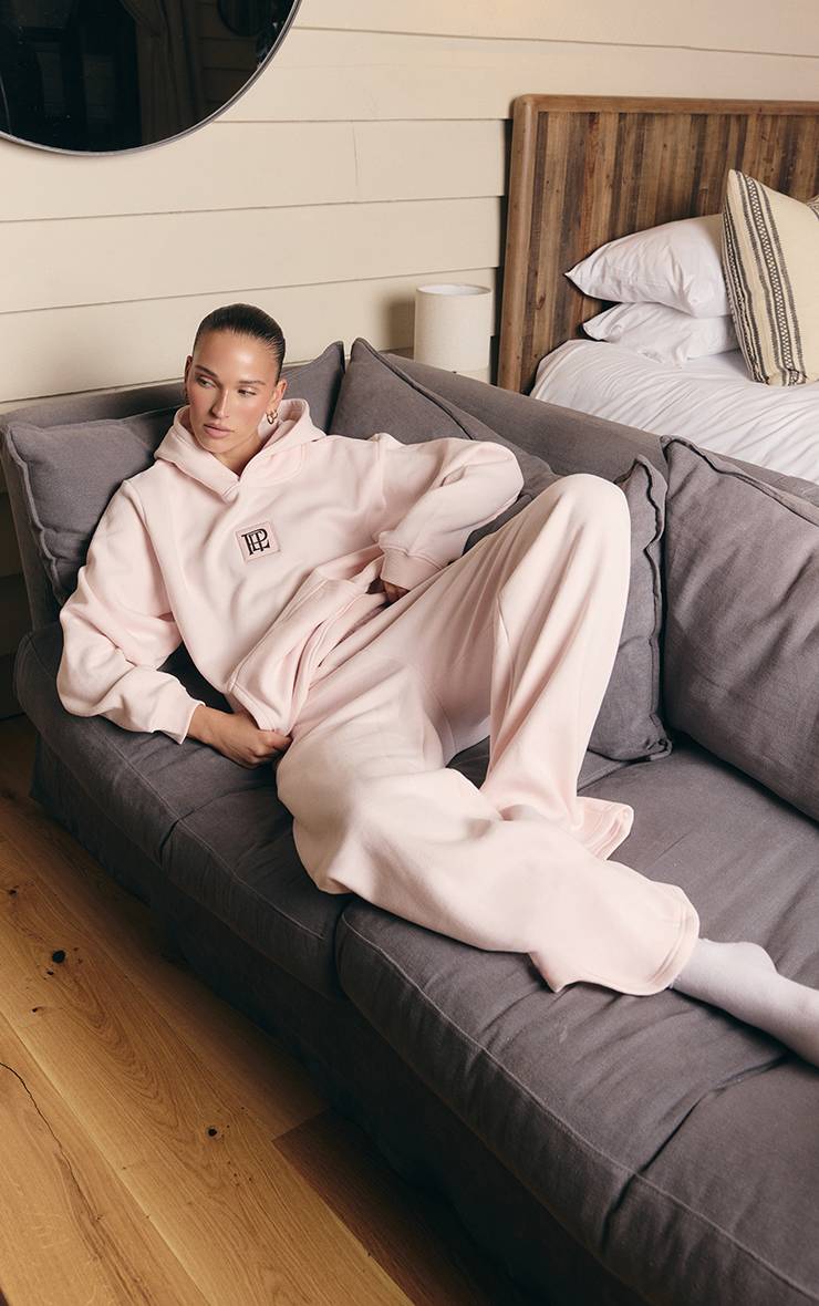 Rose Jogging Droit En Molleton De Coton Avec Badge PLT