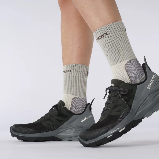 OUTPULSE GORE-TEX  Hiking-Halbschuhe Damen Black/StormyWeather/VanillaIce