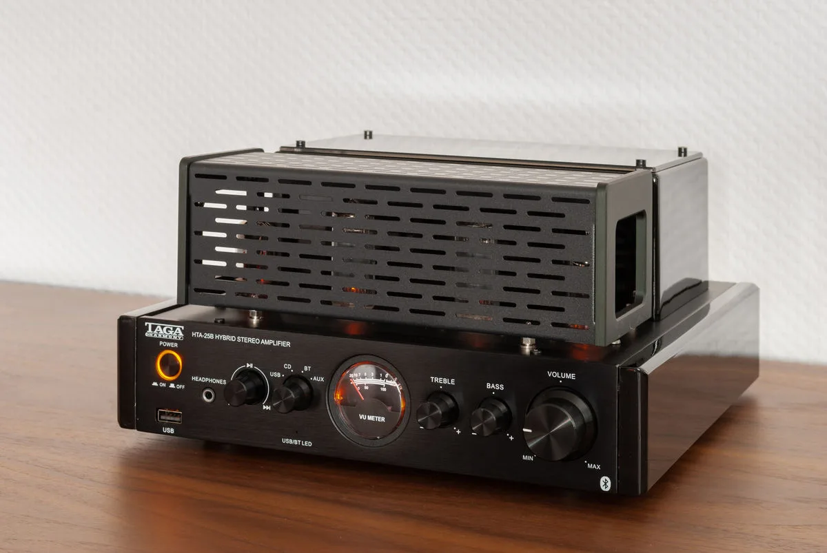 Taga Harmony HTA-25B Amplis hi-fi stéréo