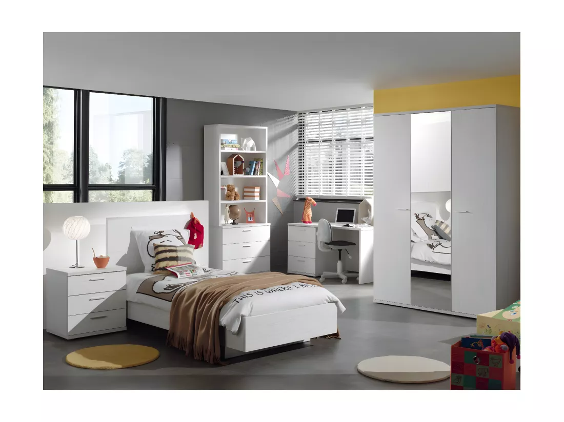 Armoire robuste avec miroir. 3 portes battantes 150cm collection OLGA coloris blanc effet bois
