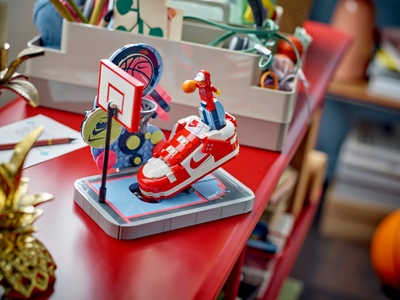 LEGO Nike Dunk Trickshot (43021)