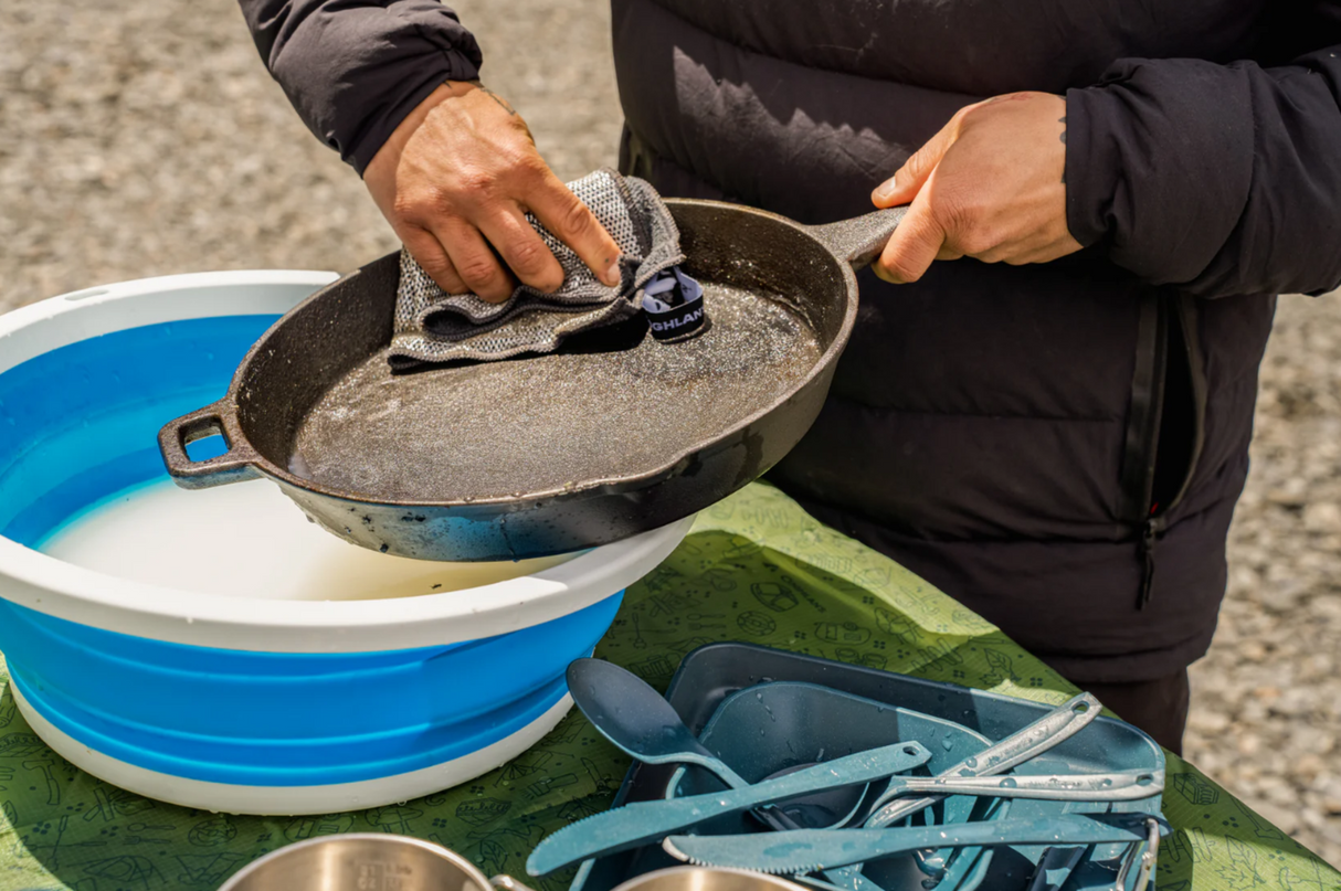 Coghlan's<br>Cast Iron Cleaning Kit