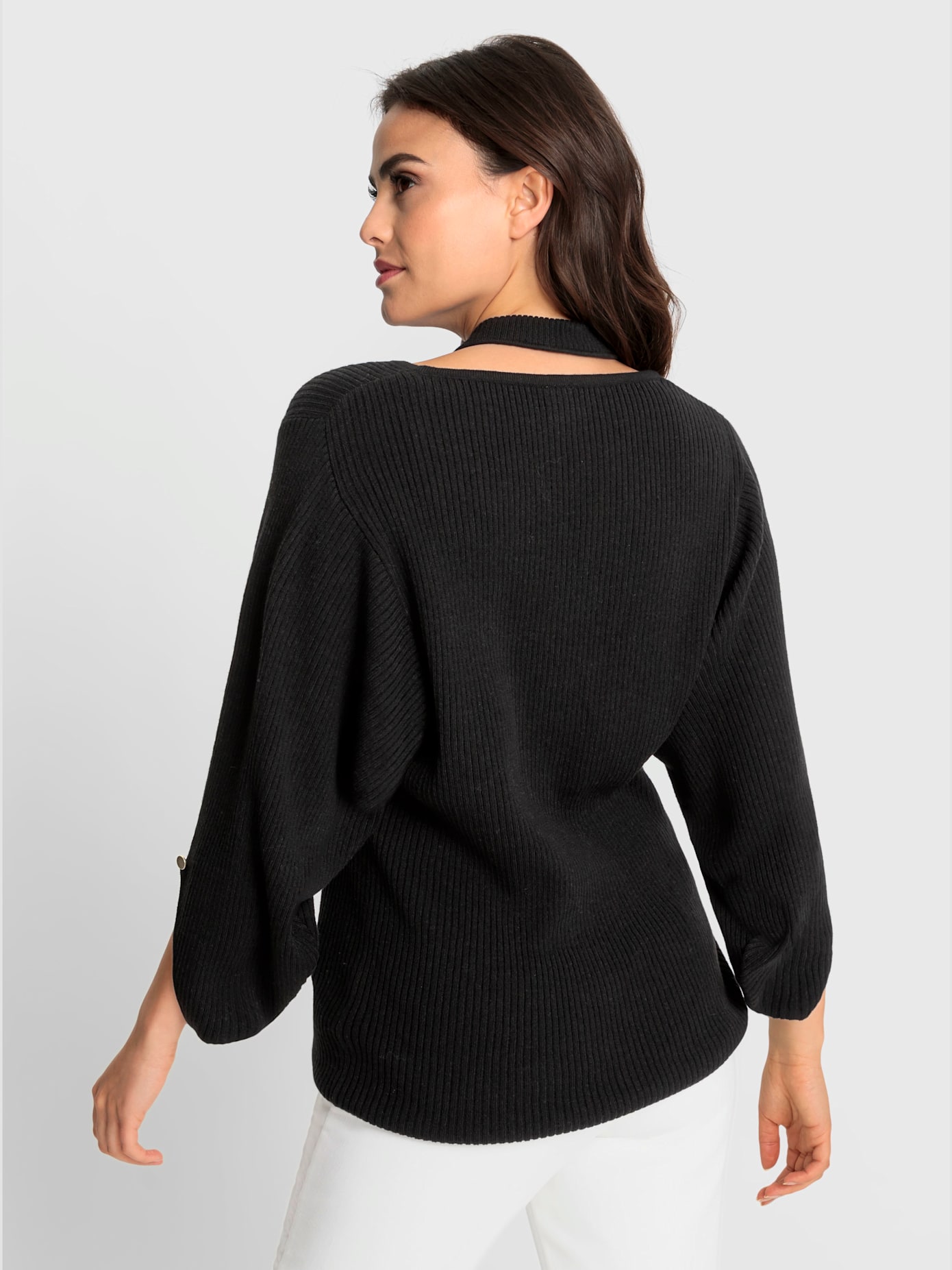 Pull superbe encolure