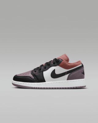 Air Jordan 1 Low SE Older Kids' Shoes