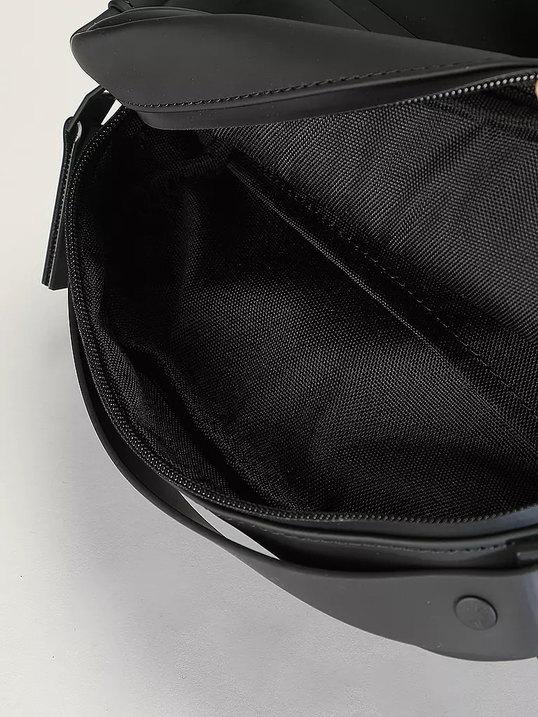 RAINS Tasche - Umhängetasche SHIELD BOX BAG W3 schwarz