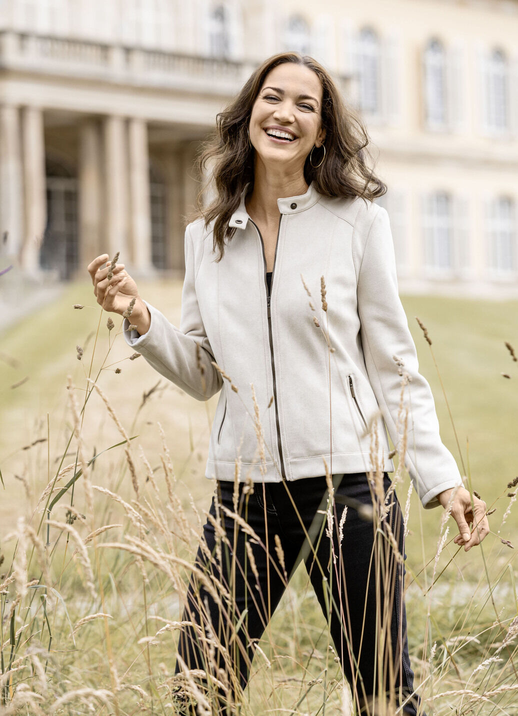 Jacke mit Stehkragen