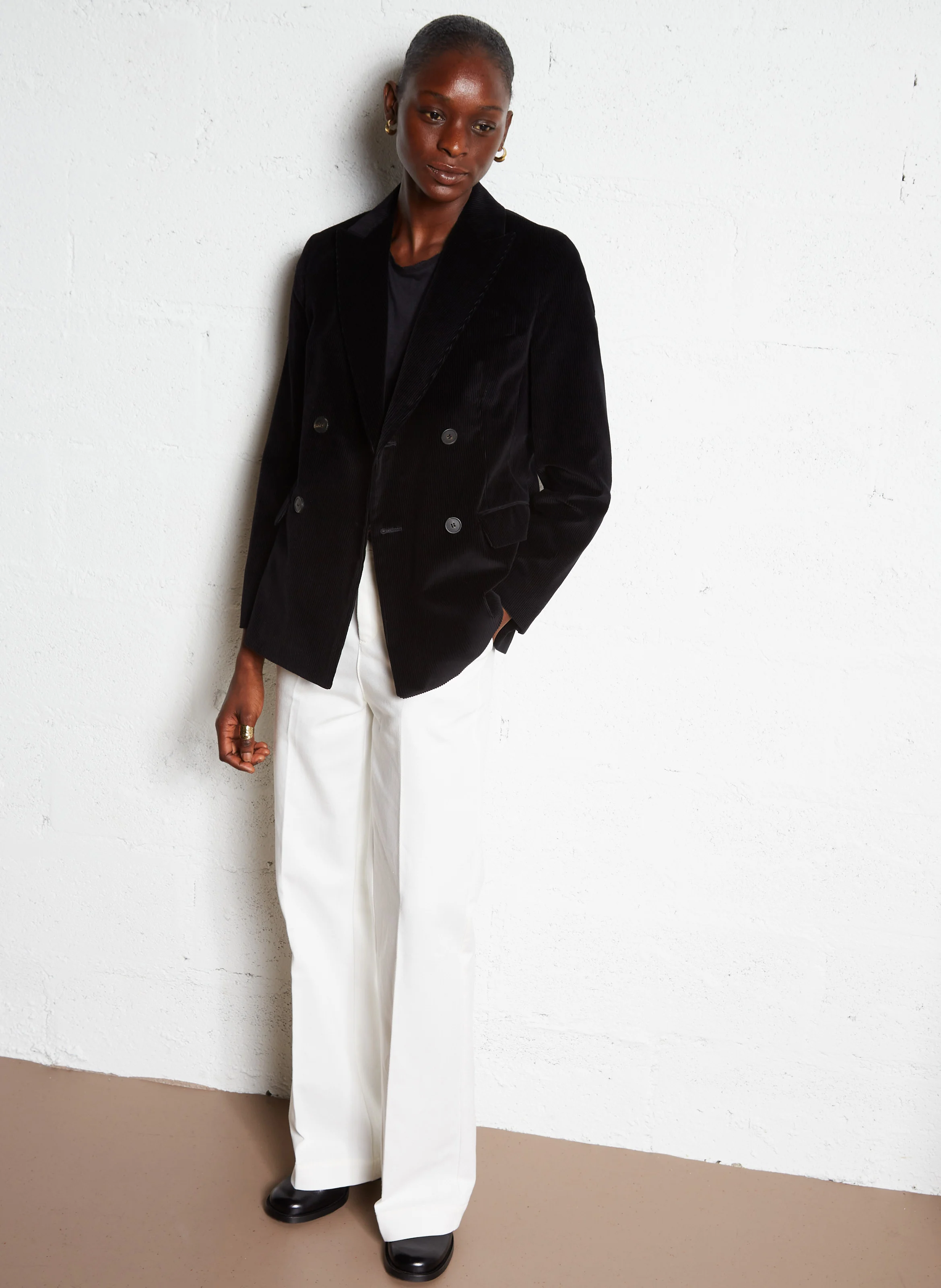 KATANGA - Veste ajustée col tailleur en velours de coton côtelé | Noir