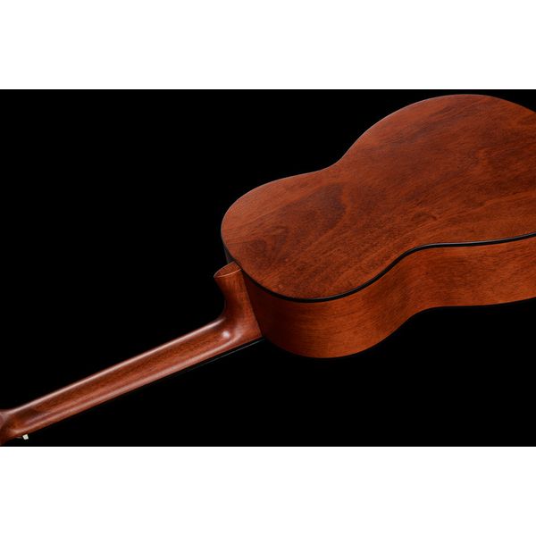 Gewa Student Natural Cedar 4/4