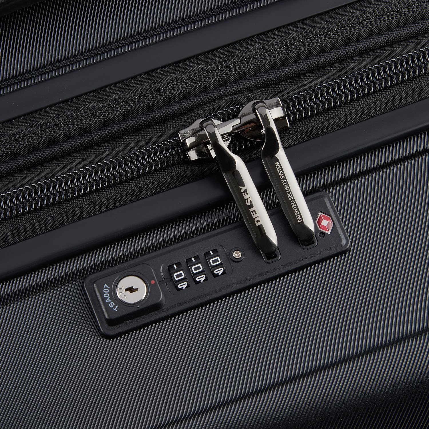 Delsey Shadow 5.0 Trolley 75 Expandable black