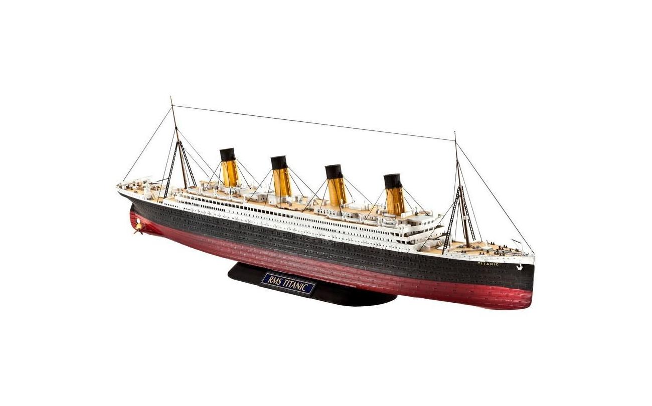 1/700 R.M.S. Titanic
