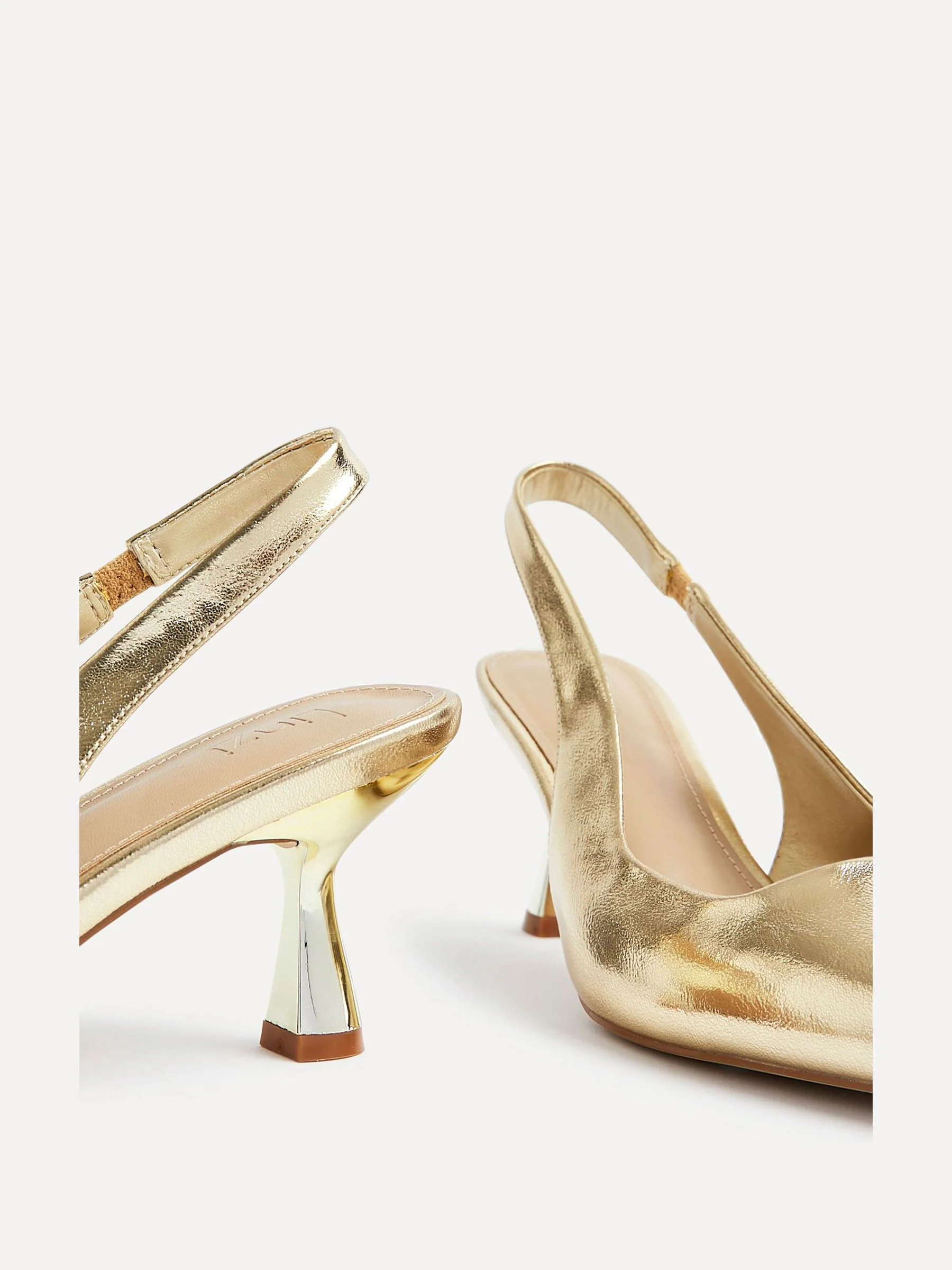 Goud - Linzi Presley pumps met naaldhakken en spitse neus