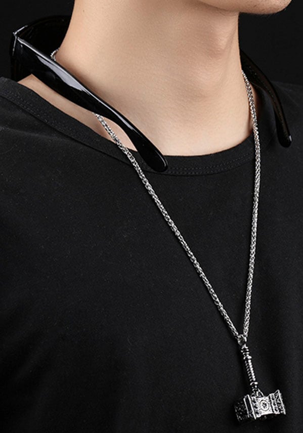 Firetti Kette mit Anhänger »Schmuck Geschenk Thor Hammer«
