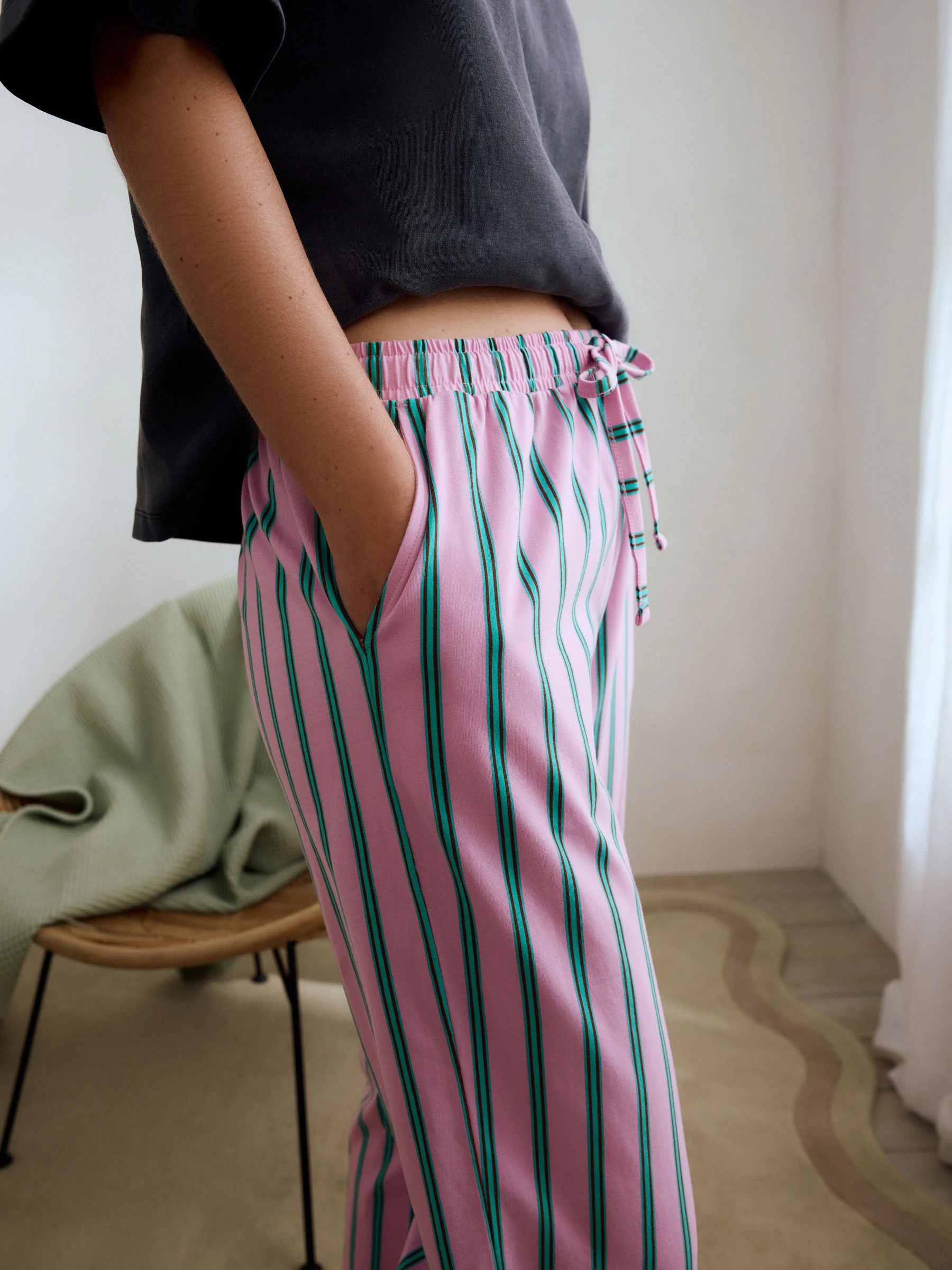 Grijs/Roze Strepen - 100% katoenen pyjama met korte mouwen