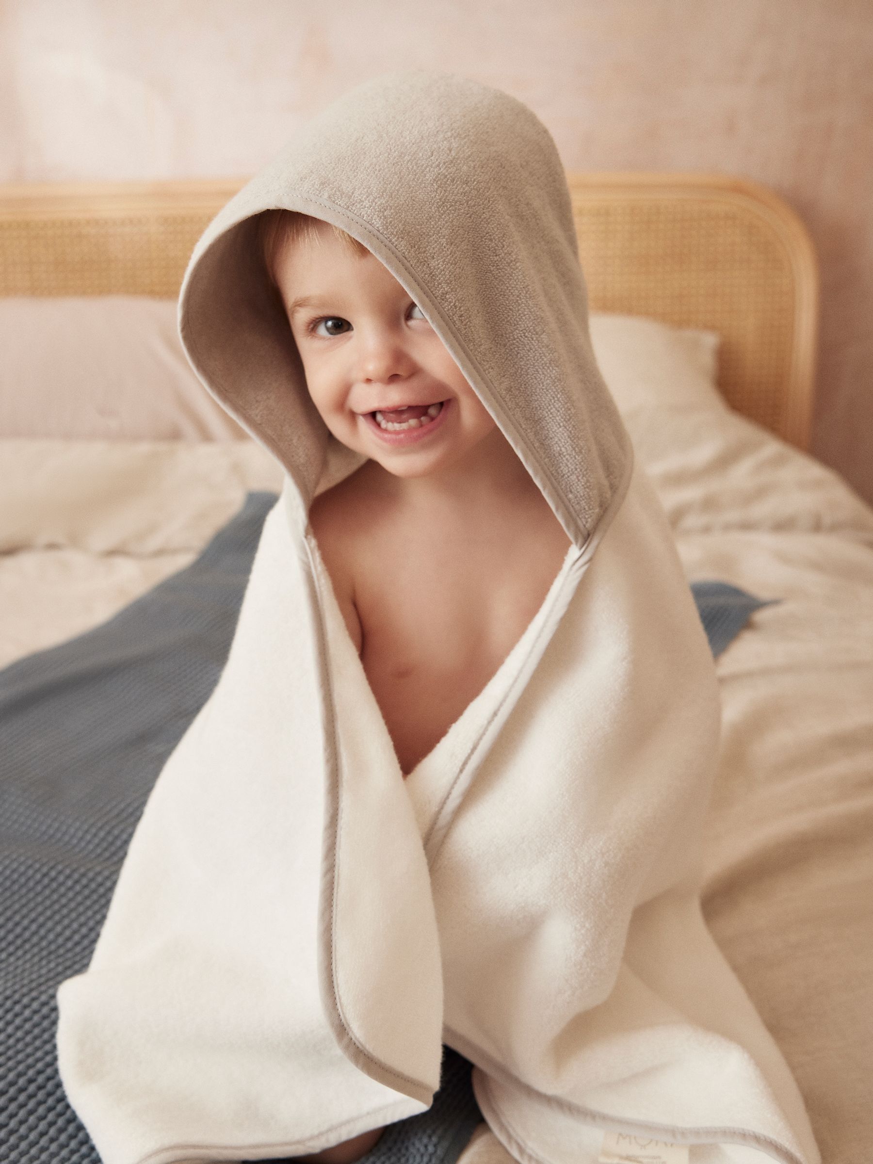 Wit/Grijs - MORI superzachte babyhanddoek met capuchon van katoen