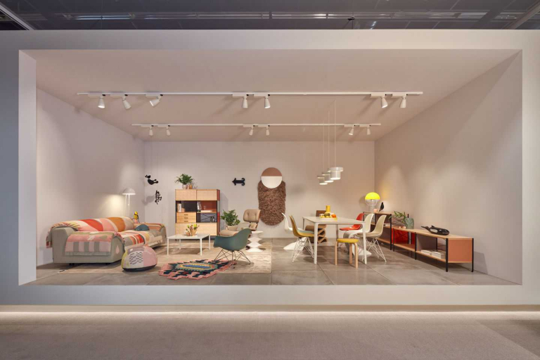Vitra Eames DSR stoel wit gepoedercoat onderstel, Ice Grey