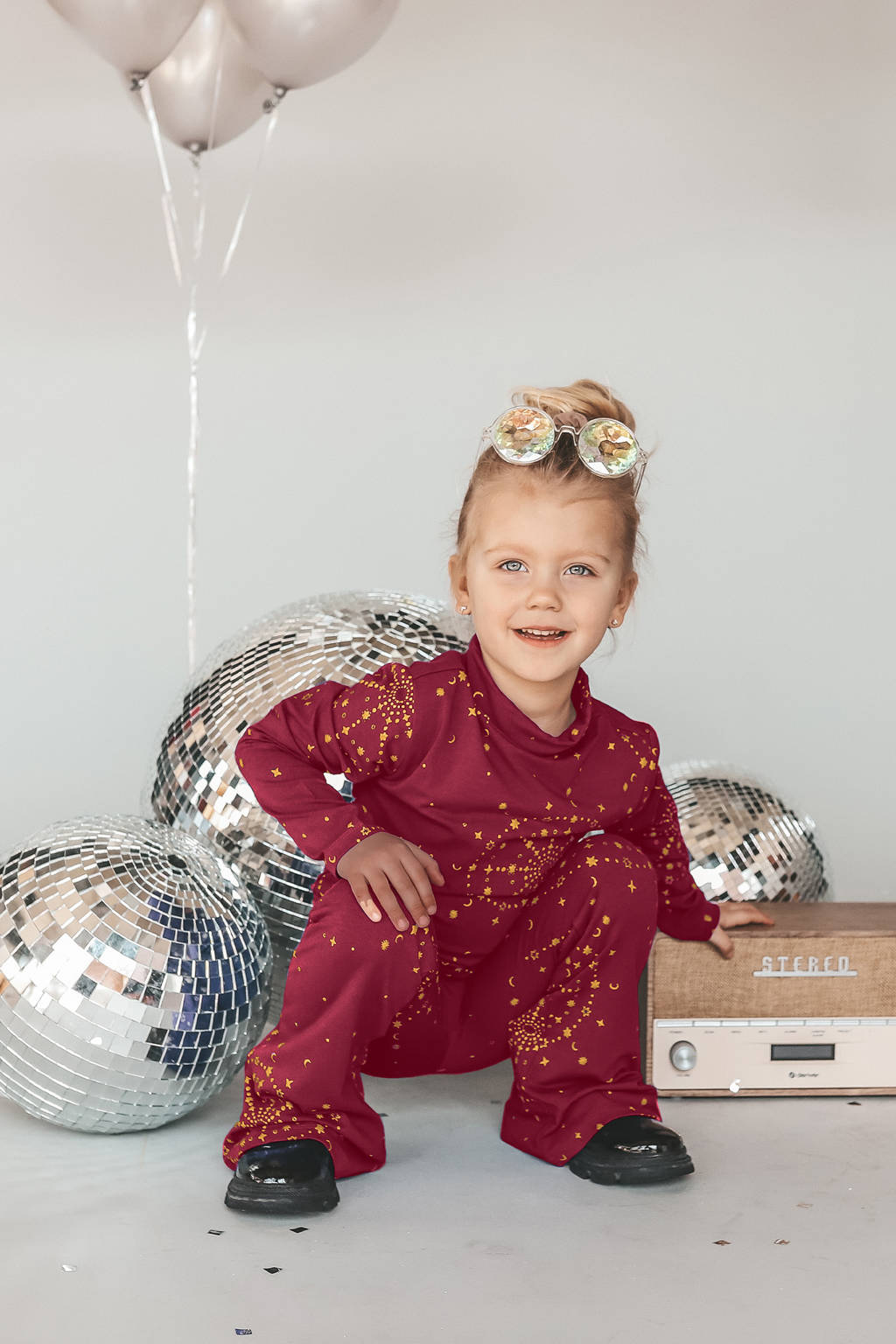 Your Wishes flared broek met all over print bordeauxrood/goud