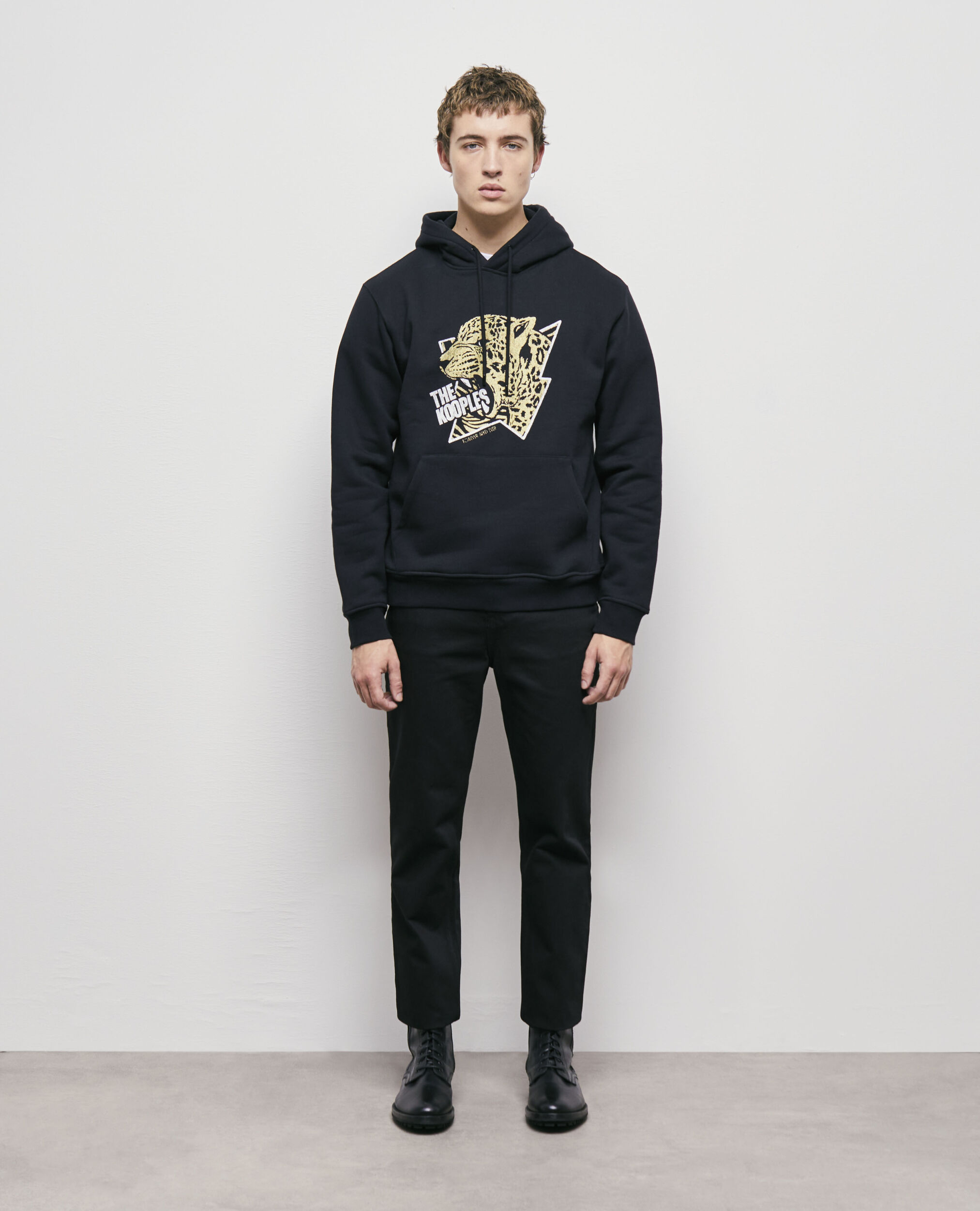 Sweatshirt à capuche sérigraphié tigre