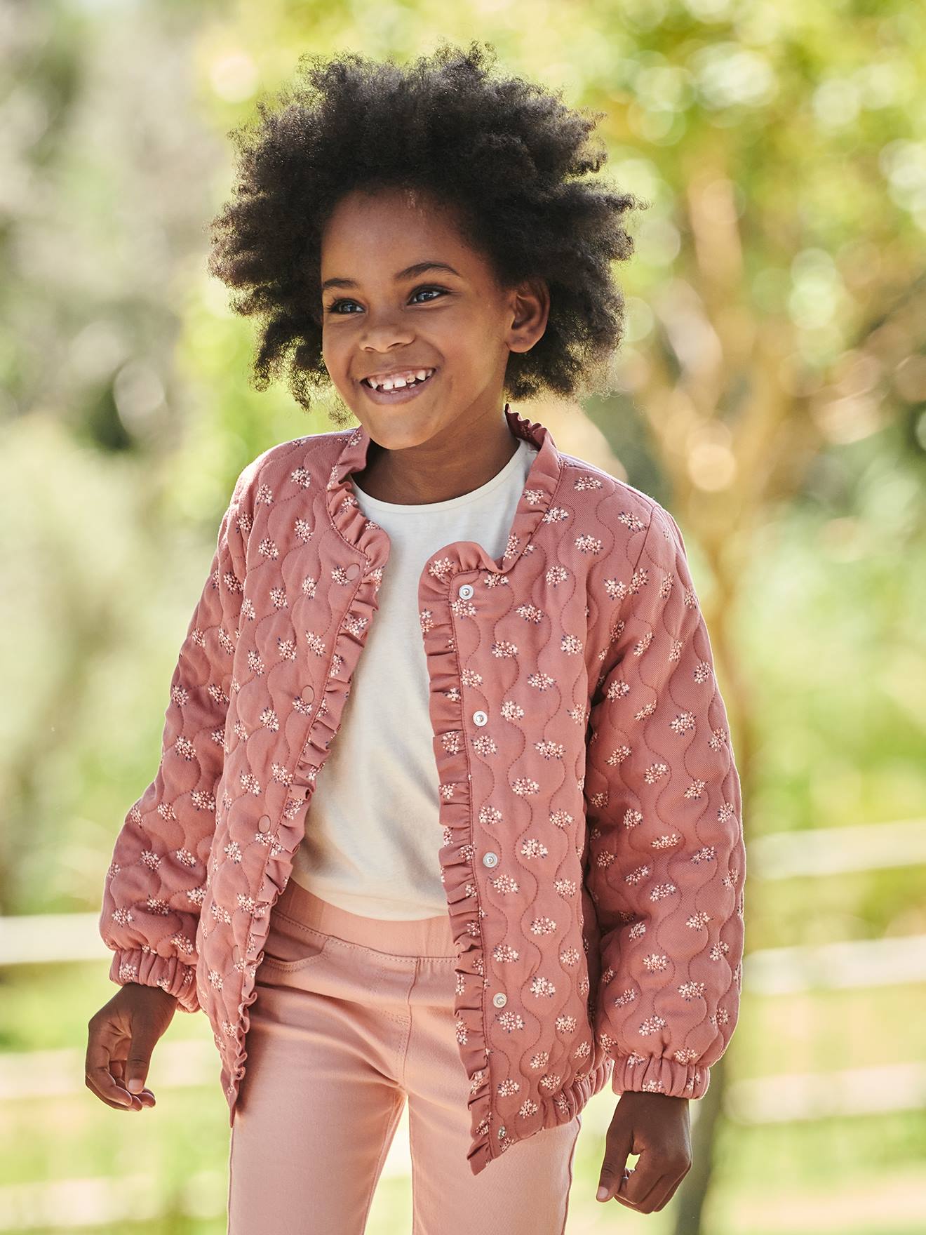 Jaqueta acolchoada com estampa floral para meninas, cor terracota.