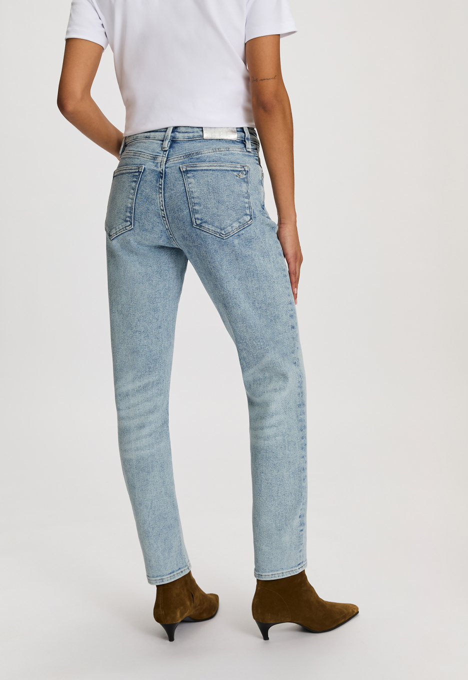 Silvercreek Cinna Slim Tapered Jeans