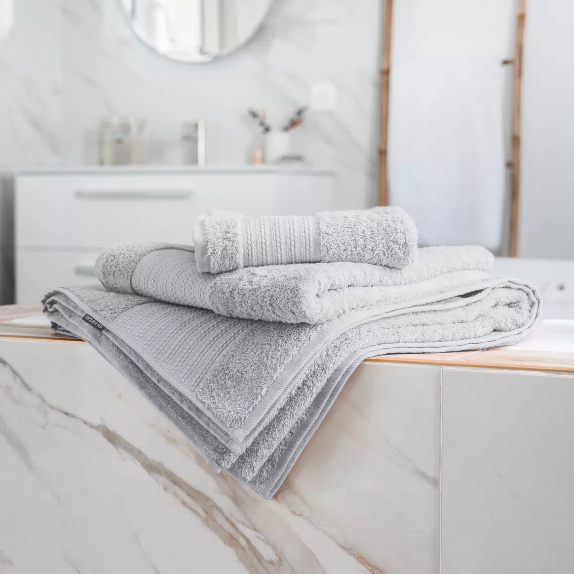 Serviette de bain coton bio (90 x 150 cm) Méline Gris nuage