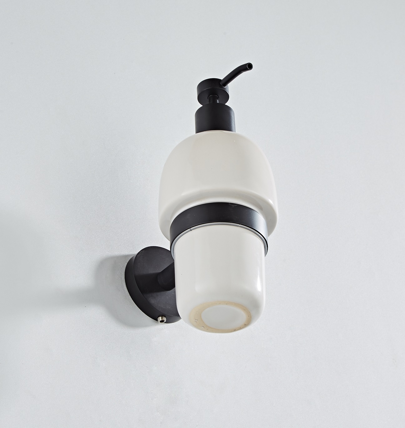 Saniclear Nero zeepdispenser mat zwart