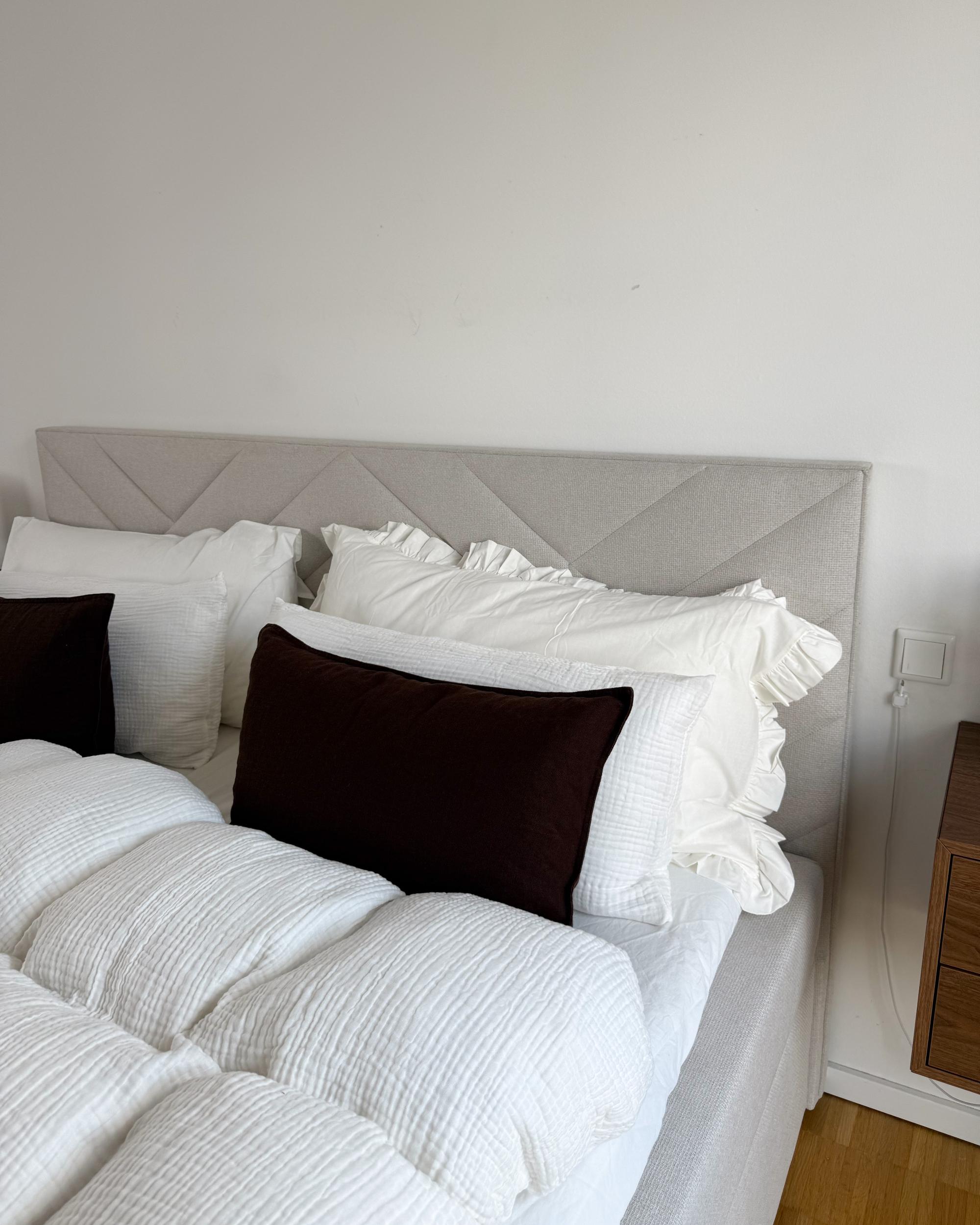 Boxspring met opbergruimte Stof ESQUIRE 180 x 200 cm Gebroken wit