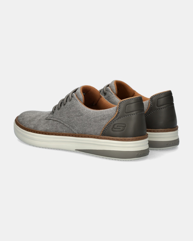 Skechers Hyland Lage sneakers  - bruin