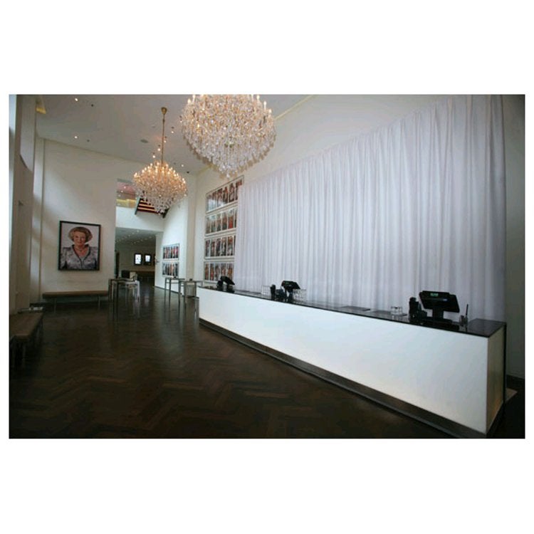 Wentex Pipe & Drape doek 300x300cm medium gloss satin wit