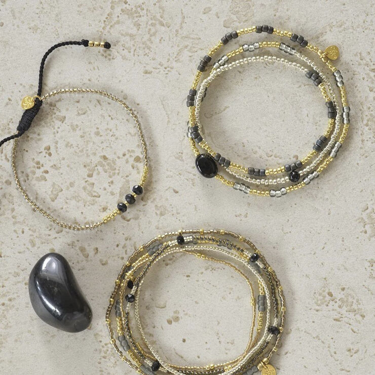 A Beautiful Story Energetic Black Onyx Bracelet GC Gold
