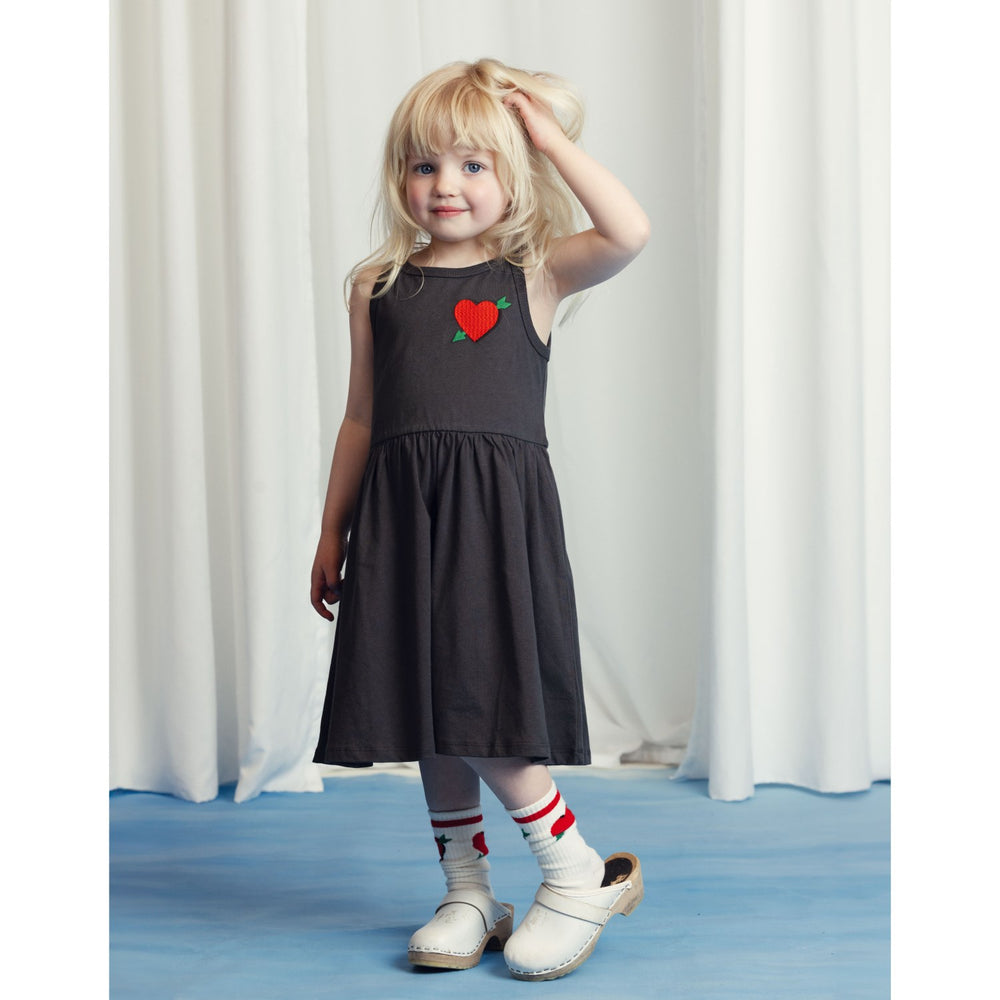 Køb Mini Rodini Black Arrowed Heart Embroidery Tank Kjole